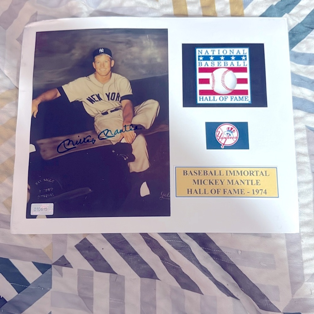 Mickey mantle signed photo matted autographed